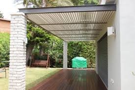 פרגולה לחצר