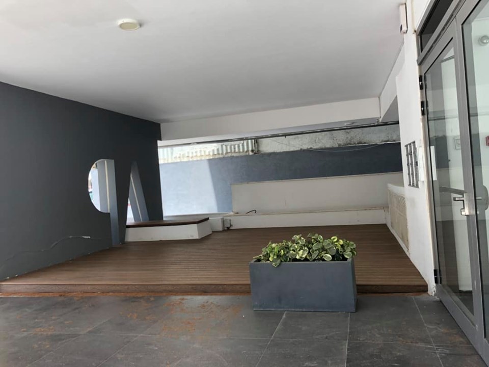 דק סינטטי ברחוב שטיבל ת"א