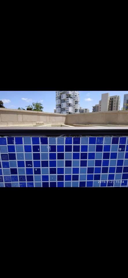 דק סינטטי בחולון